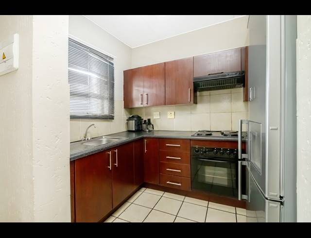 1 BEDROOM APARTMENT FOR SALE IN FERNDALE